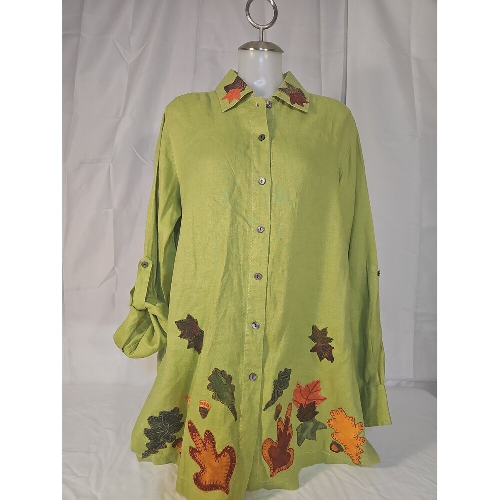 Valerie stevens separates green button up Tunic with fall leaves shirt Large